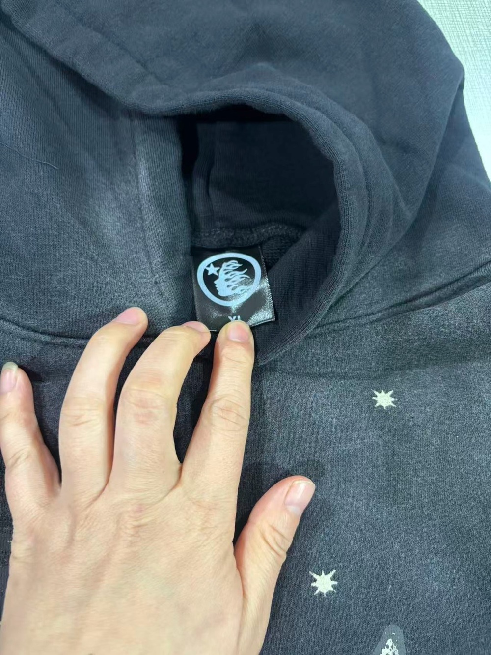 Hellstar "Path to Paradise" Flame Face Hoodie - Vintage Black/Faded - Picture 6 of 6